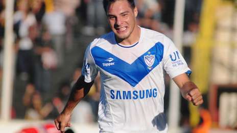 Vélez se subió a la punta del Final