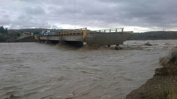 Cedió Puente de Arroyo Verde y la Ruta está cortada