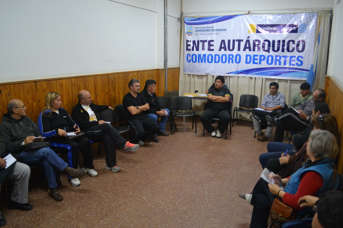 Comodoro Deportes se reúne con Asociaciones y Federaciones