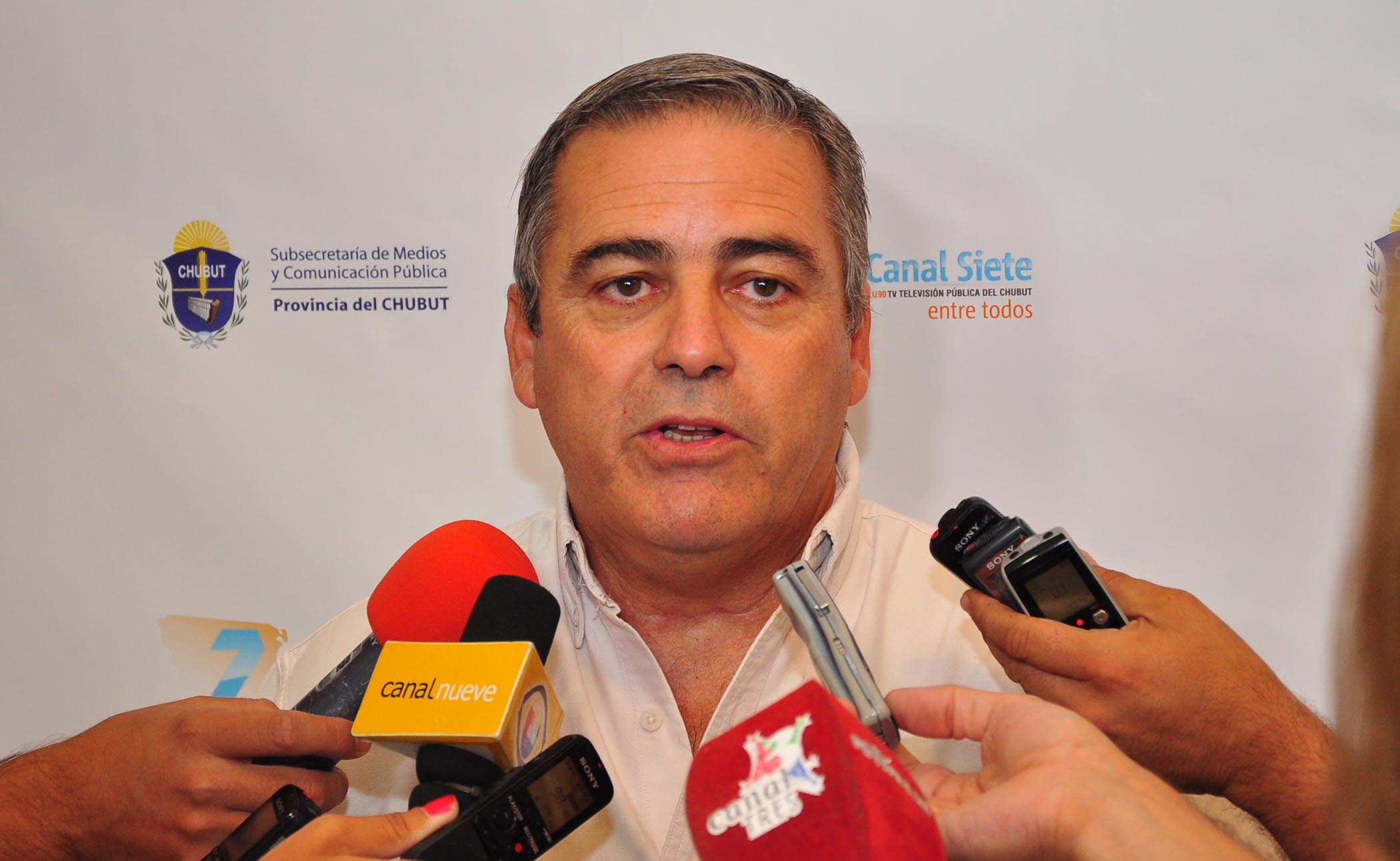 Touriñán: «El que tiene dar explicaciones, es porque tiene el culo sucio»