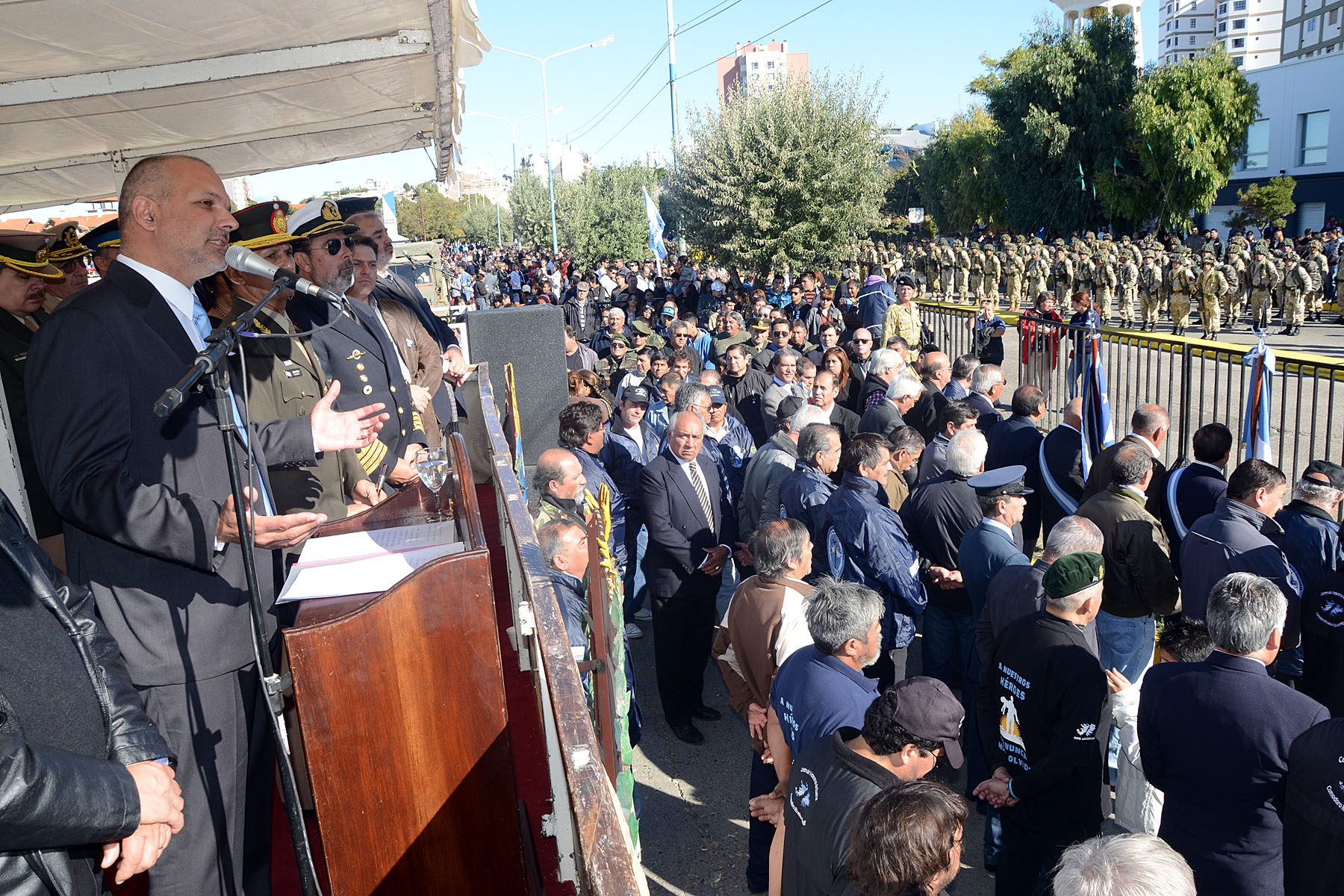 Buzzi: «Malvinas está en el corazón y el sentimiento del pueblo patagónico»