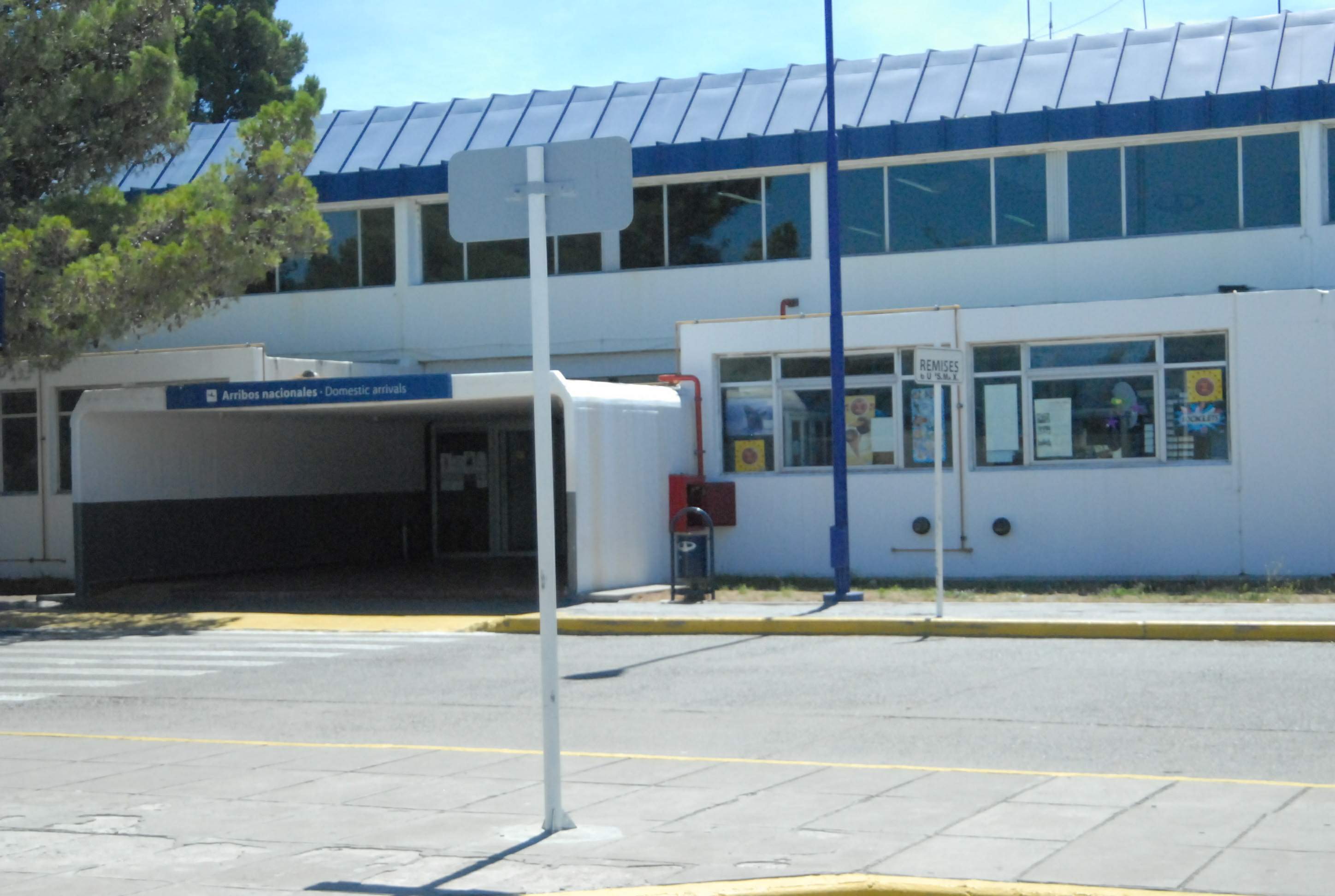Se normalizaron los vuelos en el aeropuerto local