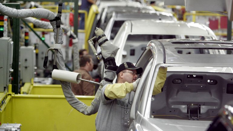 Se agudiza la crisis en el sector automotriz
