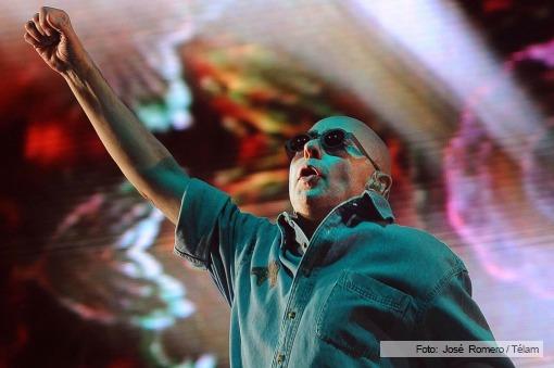 Masivo recital del Indio Solari en Gualeguaychú