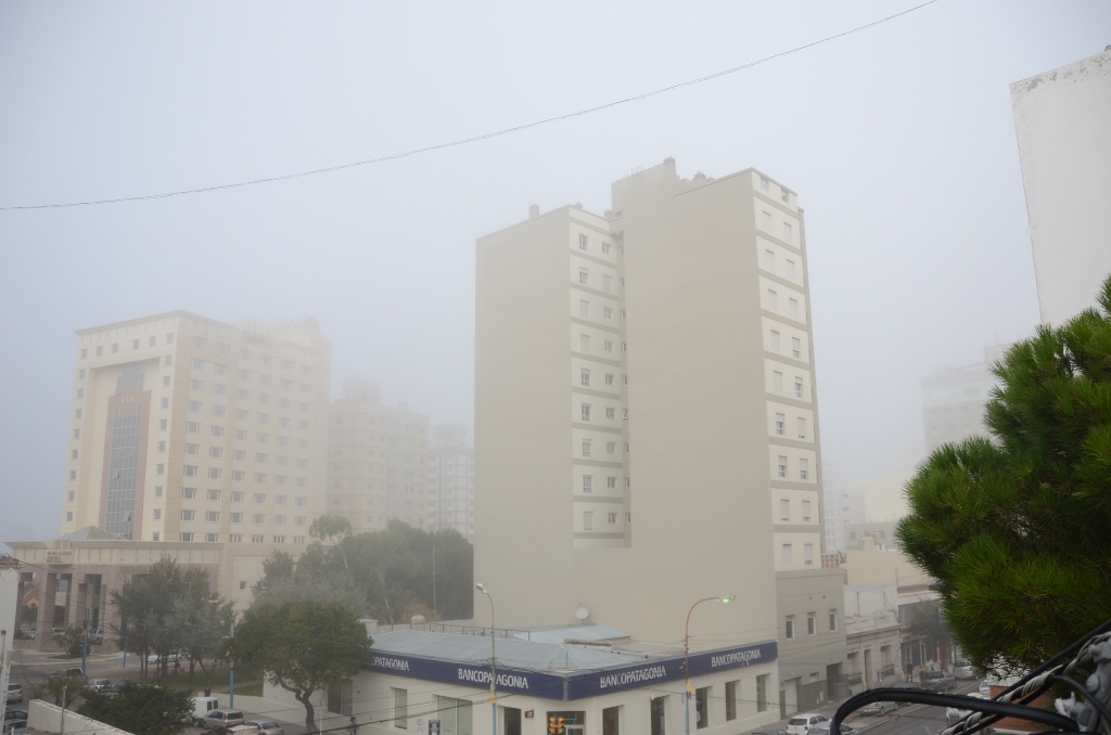 Presencia de neblinas y máxima de 14ºC