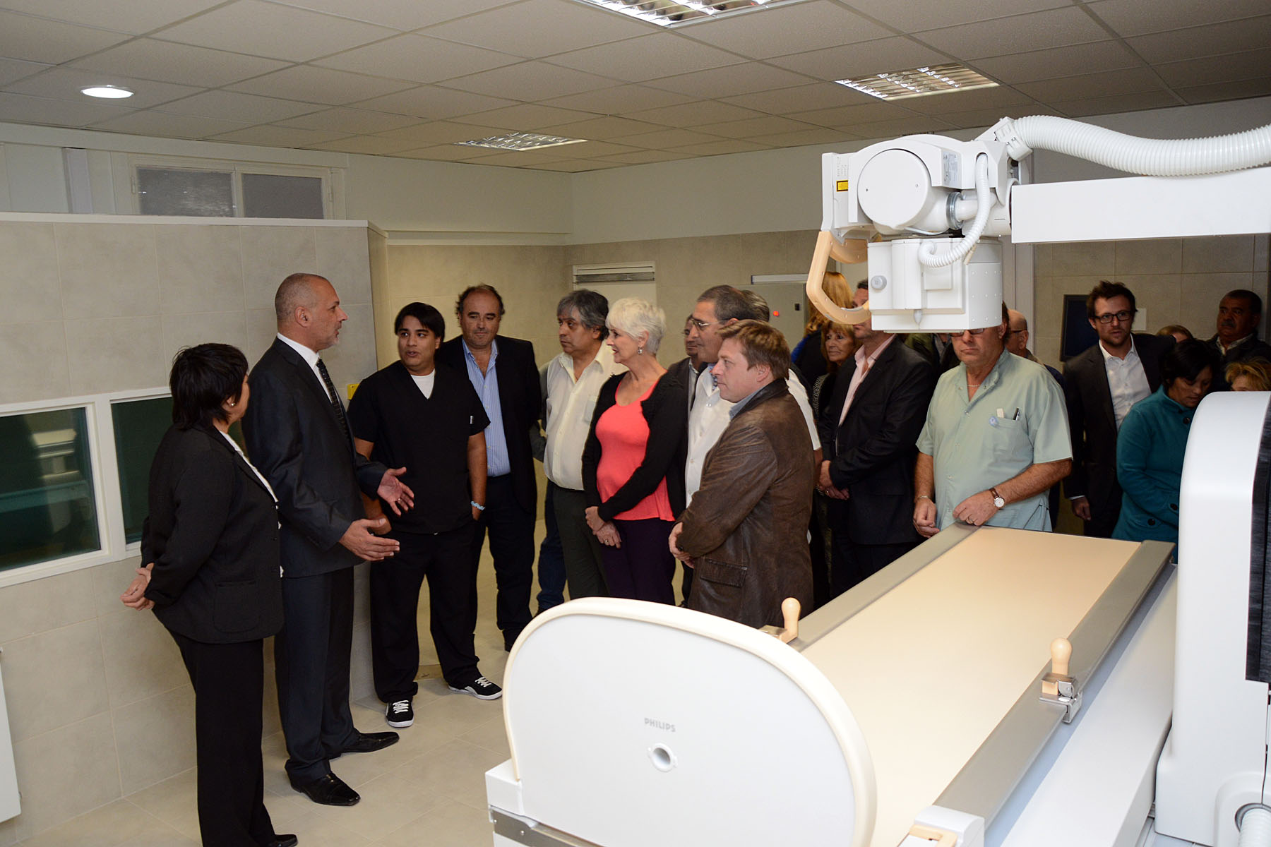 Se inauguró una sala de radiología en el Hospital