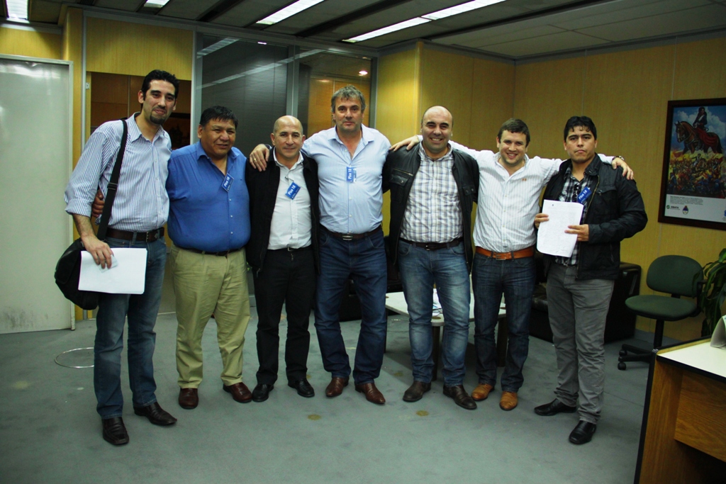 Los Petroleros firmaron un 30 % de aumento