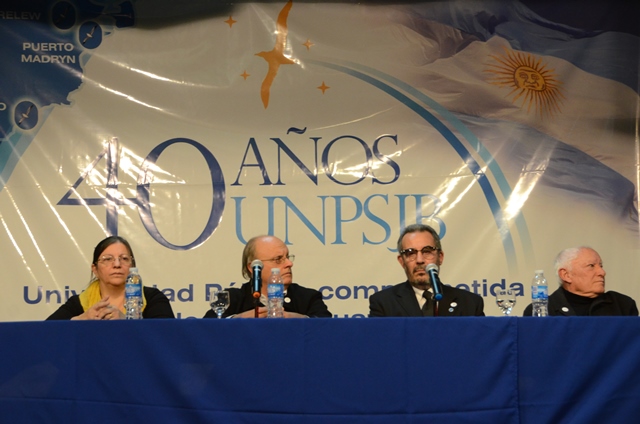 La Universidad celebró sus 40 años