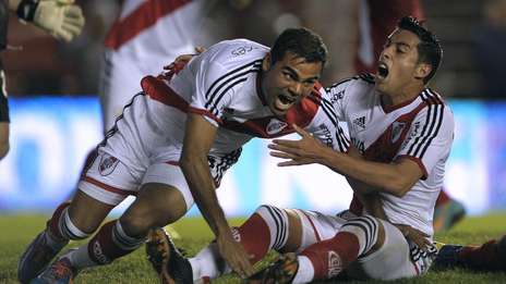 River ya se prueba el traje de campeón