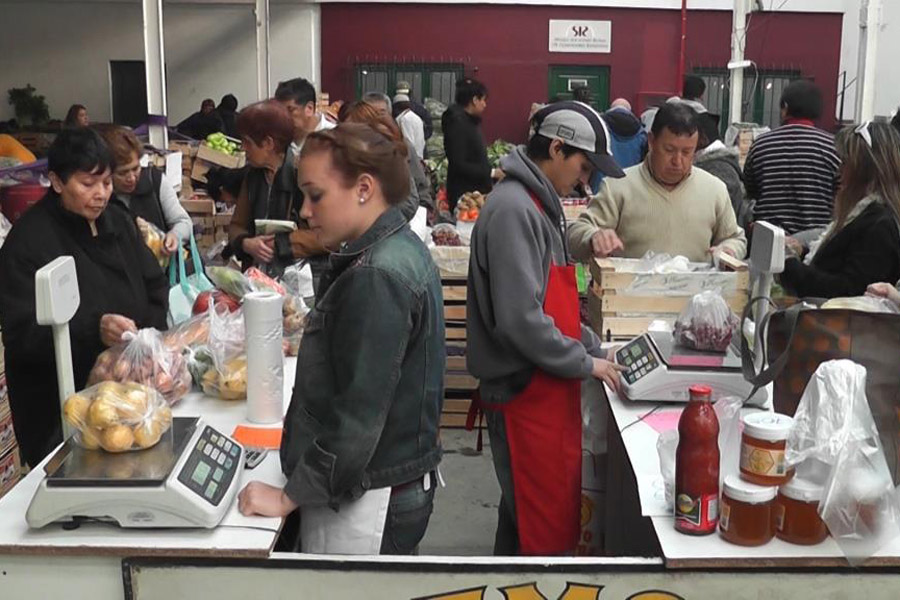 Se concretó una exitosa edición del mercado popular