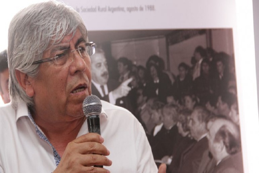 Moyano reconoció que no puede conducir camiones