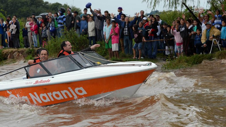 Scioli recorre el interior con miras a 2015
