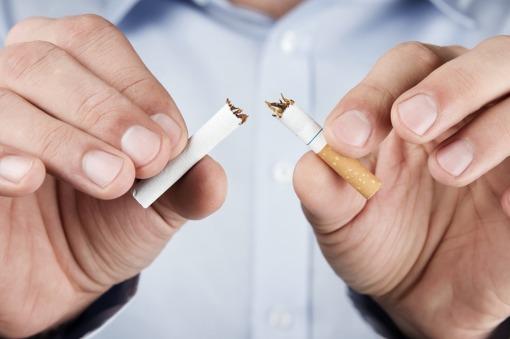 Con tratamiento, un 60% deja de fumar