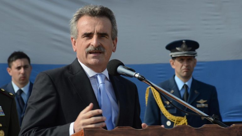 Rossi criticó al Reino Unido por las Malvinas