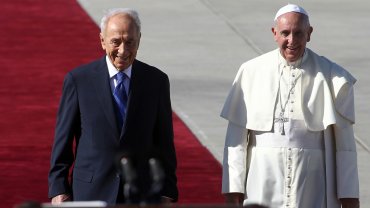 Shimon Peres elogió al Papa Francisco