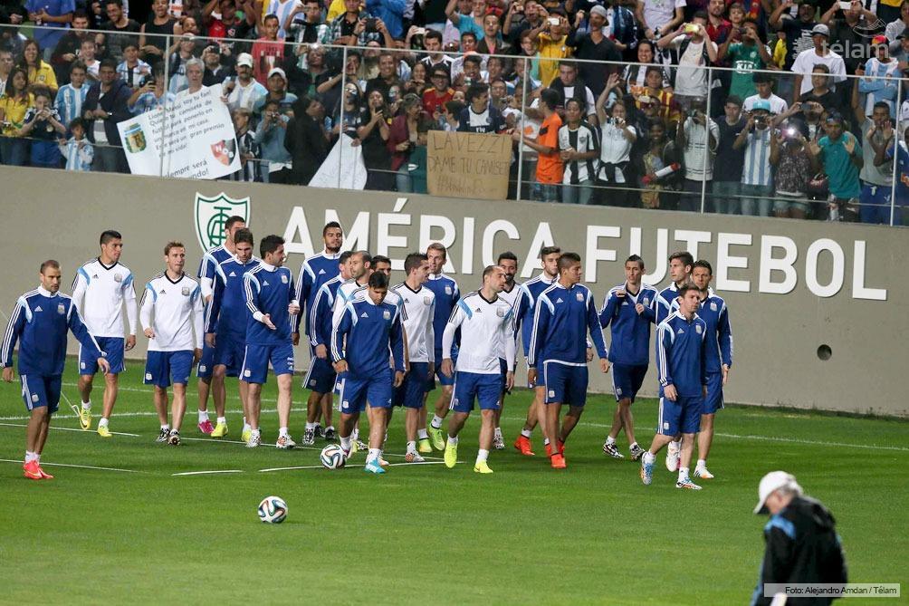 La Selección entrenó ante miles de fanáticos