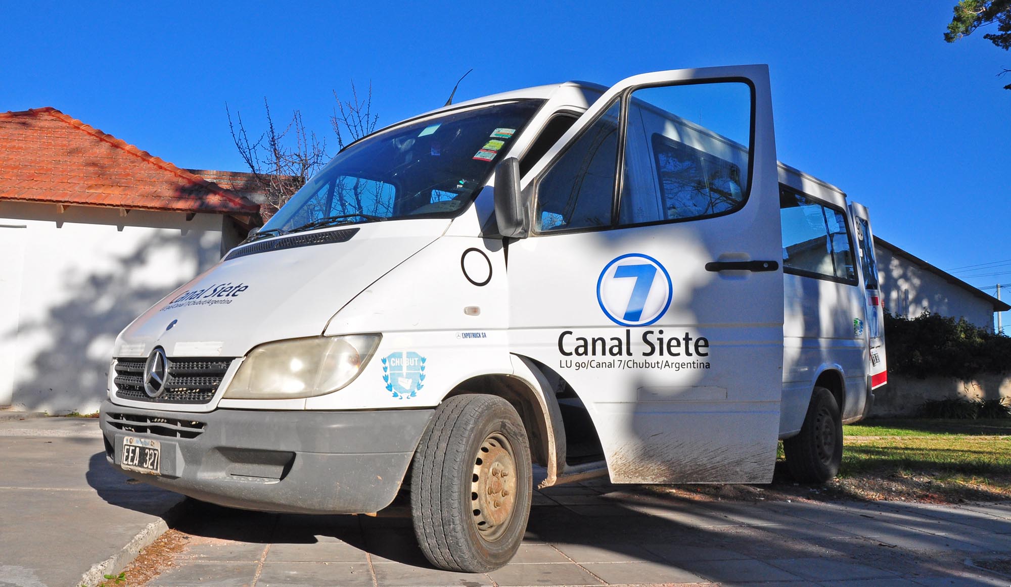 Canal 7 recibió un renovado móvil