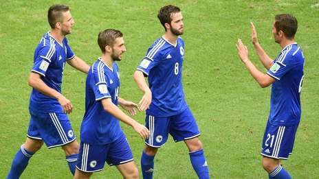 Bosnia superó a Irán y clasificó Nigeria