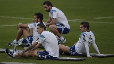 Di María y Palacio entrenaron normalmente