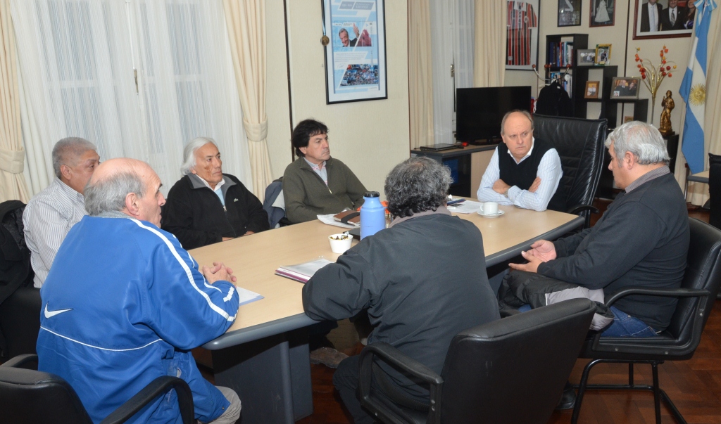 Di Pierro recibió a la Asociación de Remiseros