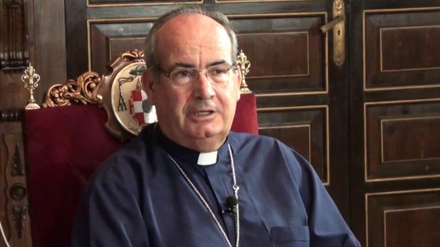 El Obispo Lahoz evoluciona favorablemente