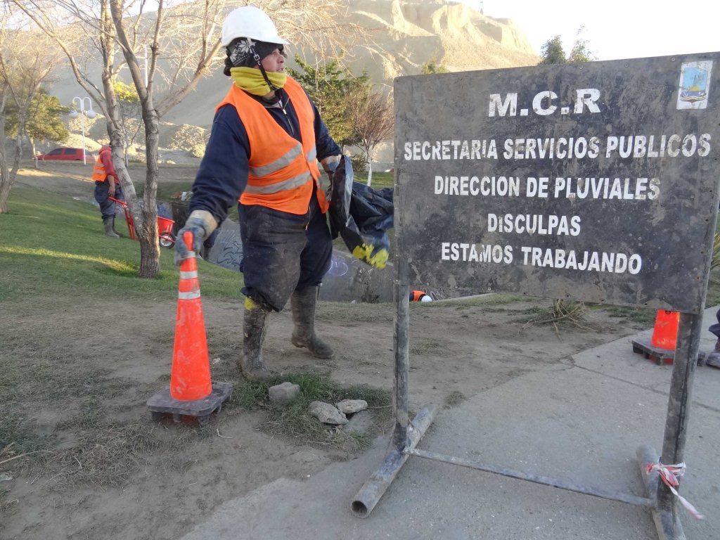 Intensos trabajos viales ante las fuertes lluvias