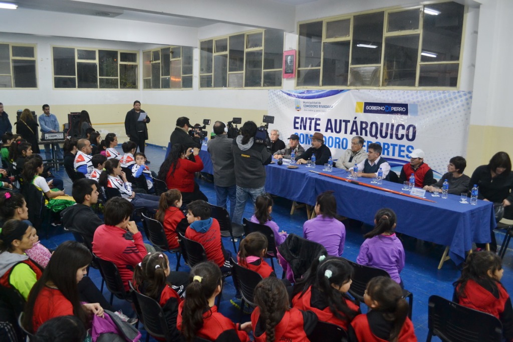 Quedó habilitada la pista de atletismo en km.4