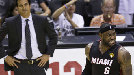 NBA: LeBron lideró a Miami para igualar la serie final