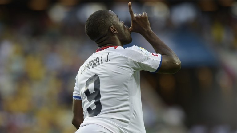 Costa Rica dio el golpe ante Uruguay