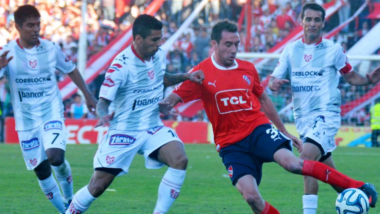 El rojo quedó a un paso del ascenso a Primera