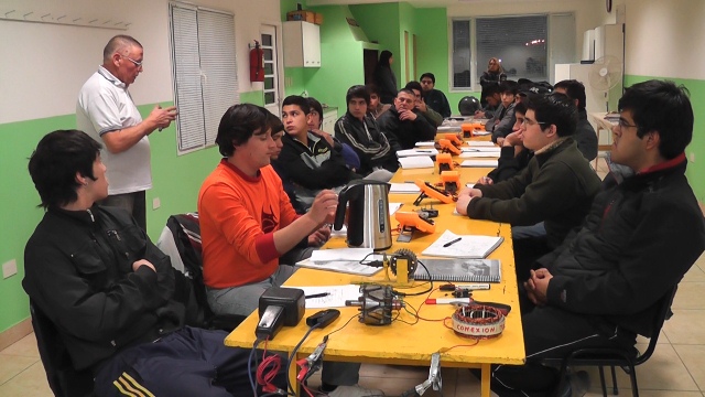 Comenzó capacitación en inyección vehicular