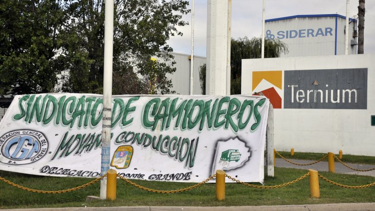 Techint denunció una «extorsión» de Moyano