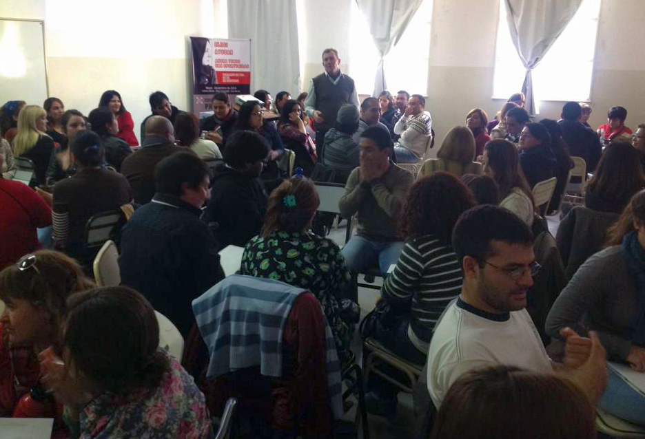 “Preventores Comunitarios en Adicciones” de interés municipal en Caleta