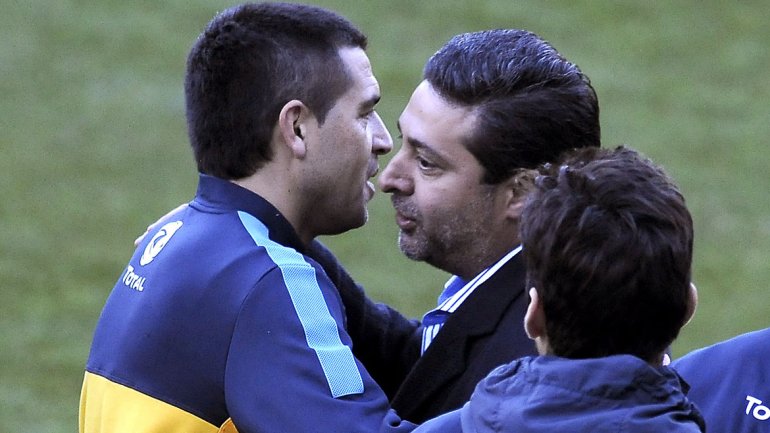 Renunció el tesorero de Boca por las altas pretensiones de Riquelme