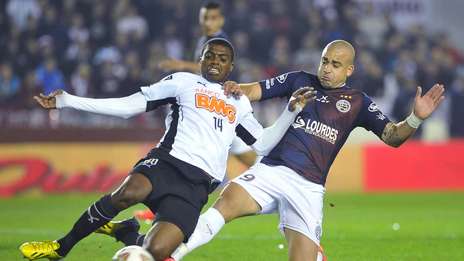 Recopa: Lanús perdió 1-0 con el Mineiro por la ida