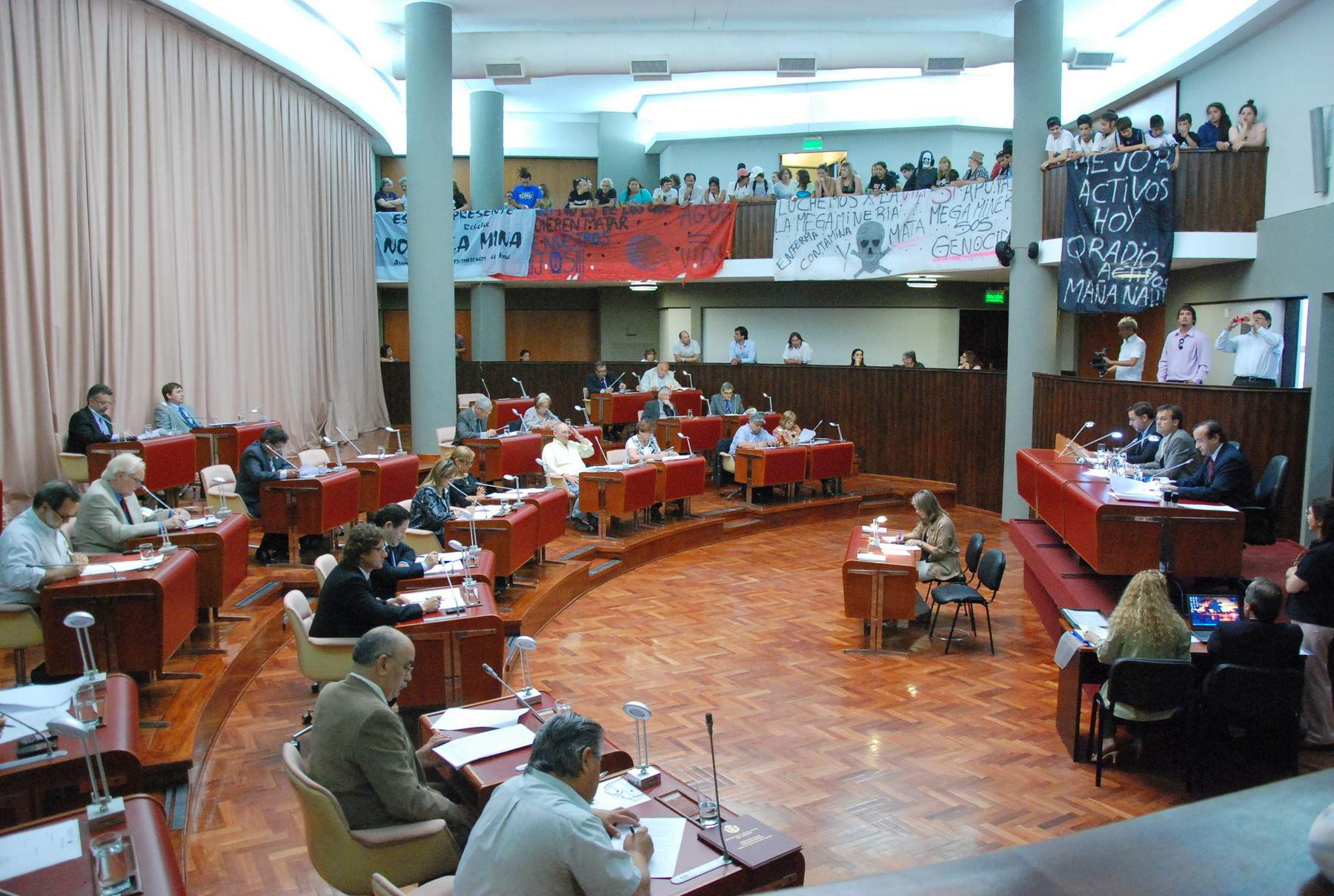 Touriñán también aboga por la apertura del debate minero