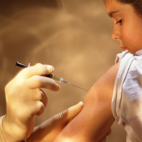 Arrancó el plan de vacunación anti Hepatitis B
