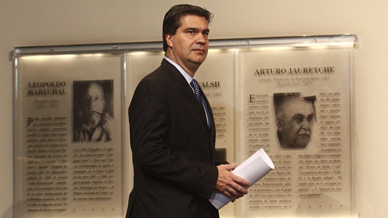 Capitanich pide postergar su presentación en el Senado