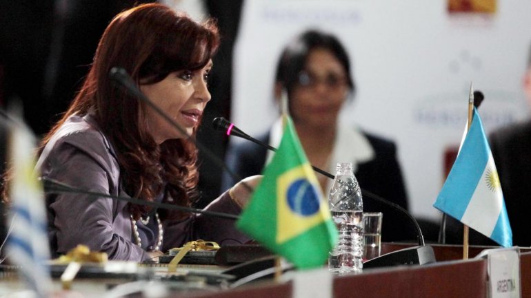 CFK: “Griesa y el FMI intentan asustarnos”