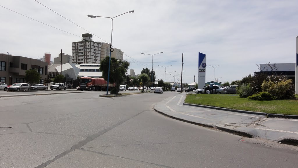 Av. Yrigoyen: Por repavimentación no se podrá estacionar en colectoras