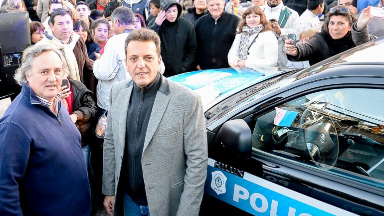 Massa reclamó «firmeza en las calles»