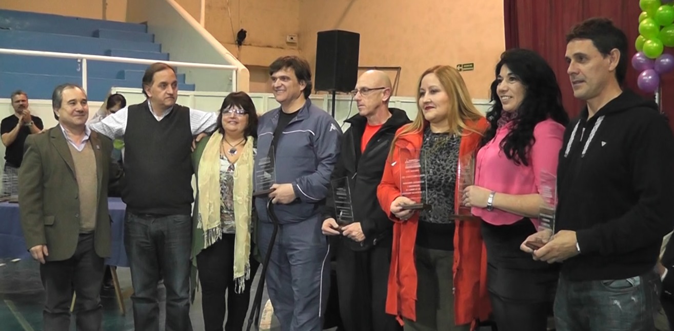 Celebraron el 42° Aniversario del Gimnasio N° 1