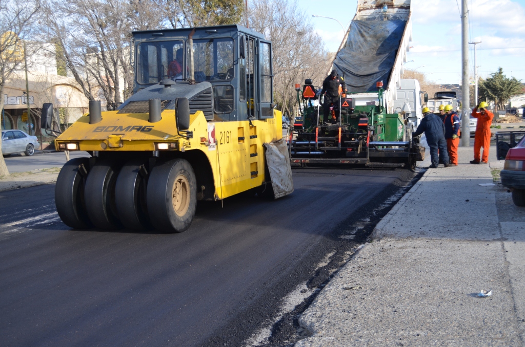 Retomarán tareas de bacheo y repavimentación