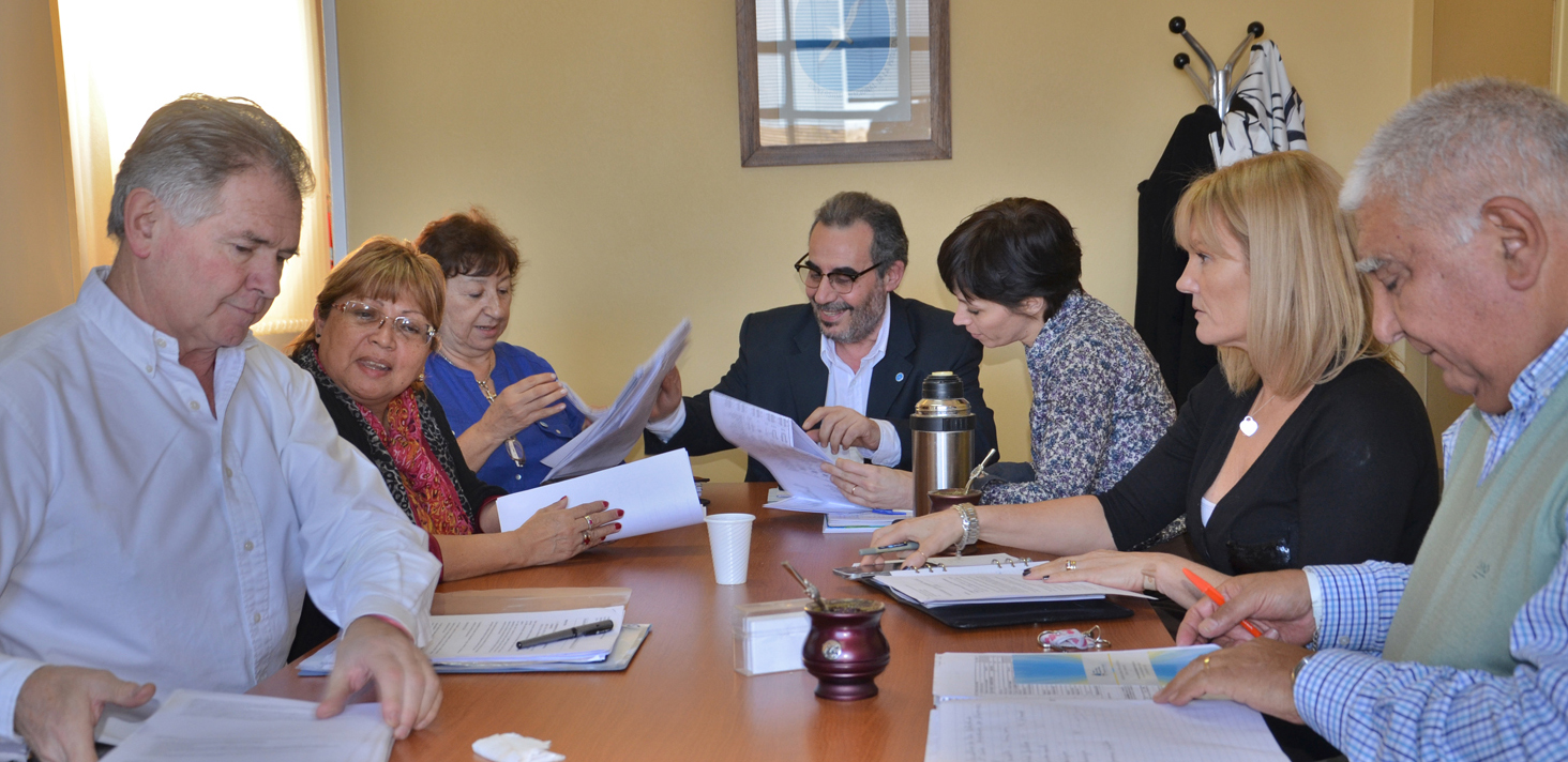 Sesionó el Consejo Asesor de la Carrera Medicina