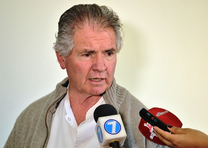 Corchuelo recorre la ampliación del Hospital Alvear