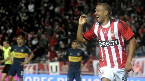 Boca tocó fondo en La Plata