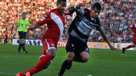 Sin Riquelme, Argentinos no pasó del empate