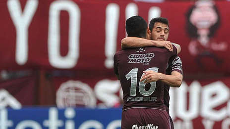 Lanús le ganó 2-1 a Estudiantes con dos zapatazos
