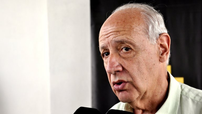 Lavagna insiste en abrir nuevos lugares de pago a bonistas