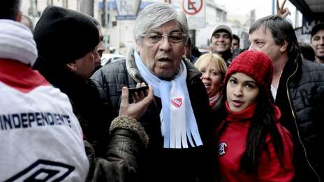 Para Moyano, es vergonzoso que se juegue igual